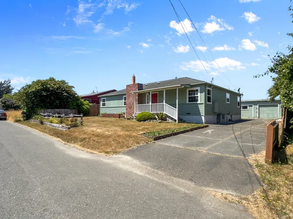 1796 Ronald Ave, Fortuna, CA 95540