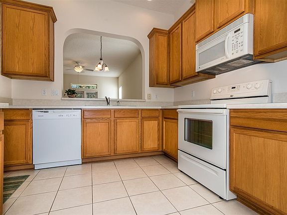 4th image of 1536 Remington Way