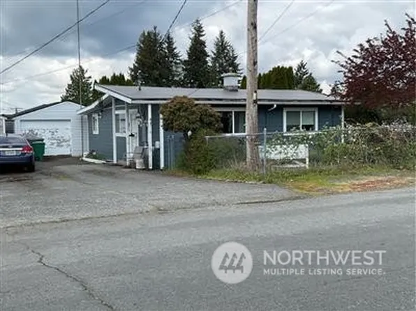 801 Dayton Avenue NE, Renton, WA 98056