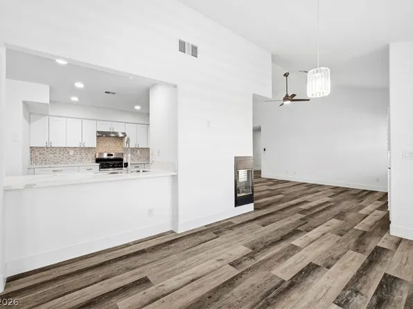 1904 Bradbury Cir, Las Vegas, NV 89128