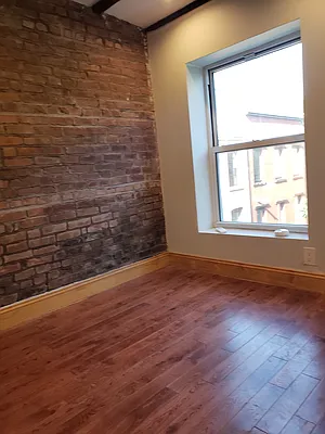 Rented by The Hamilton Group | media 16