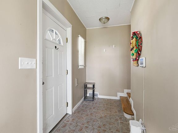 5th image of 2400 Homestead Pl
