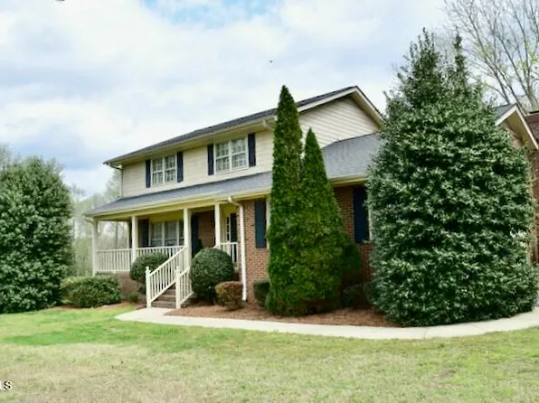 775 Sid Eaves Rd, Youngsville, NC 27596