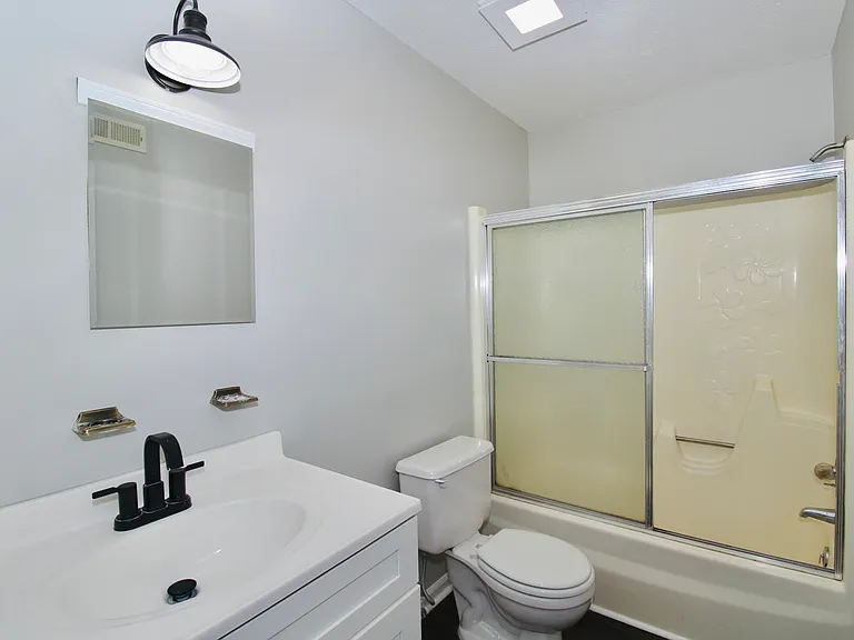 2336 Hovekamp Rd #1 — Photo 10