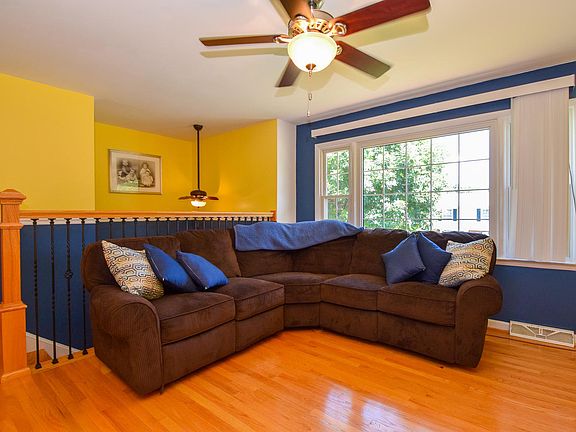 4th image of 2114 Catlett Dr