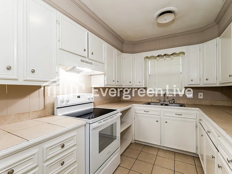 485 N Canton Club Cir — Photo 5
