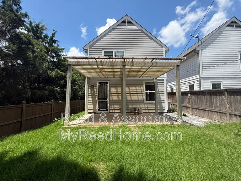 1080 Blythe St — Photo 20