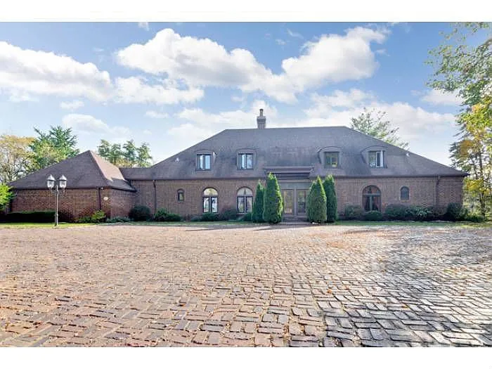 49 Baybrook Ln photo 1