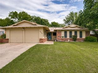 2816 Yates St, Fort Worth, TX 76133