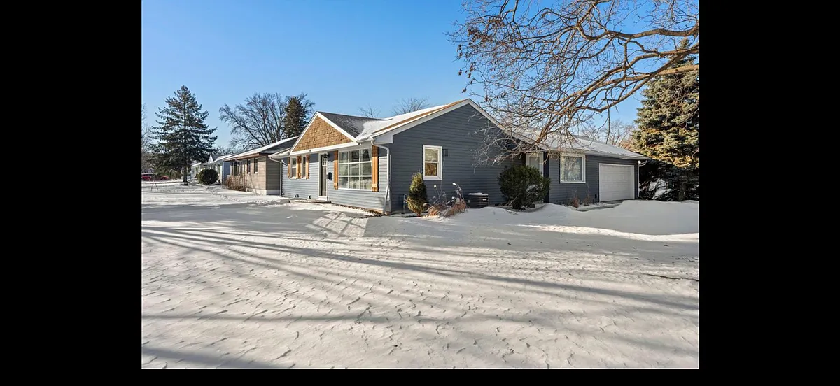 Building Photo - 2500 Xylon Ave S