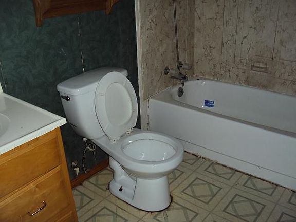 5th image of 6813 Glenwood Dr