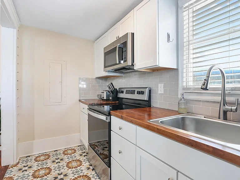 303 W Park Ave #D — Photo 20
