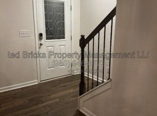 918 Elliott Rd, Charlotte, NC 28216