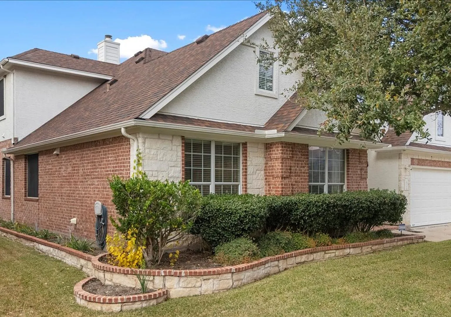 4BR | 3BA Home with Home Theater and Waterfront Backyard in Pflugerville! — Photo 2