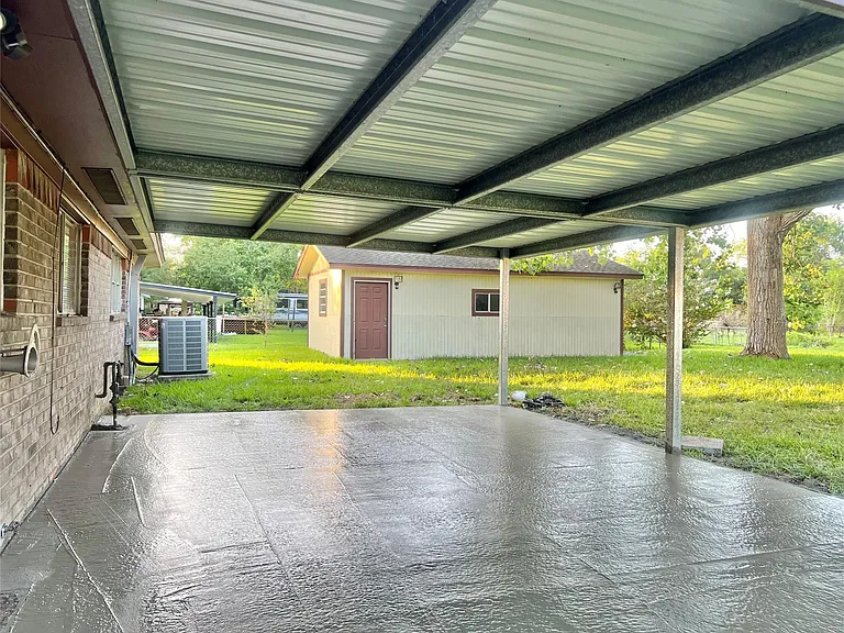 3311 County Road 890 — Photo 17