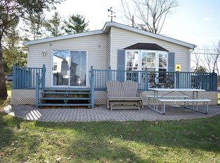 8974 Dexter Pinckney Rd, Pinckney, MI 48169