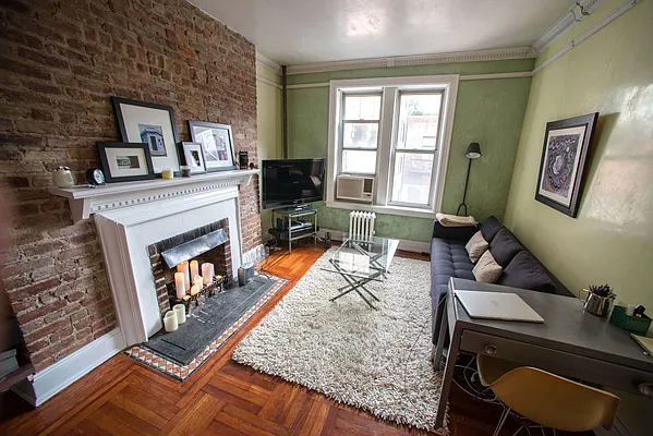 Rented by Compass | media 13