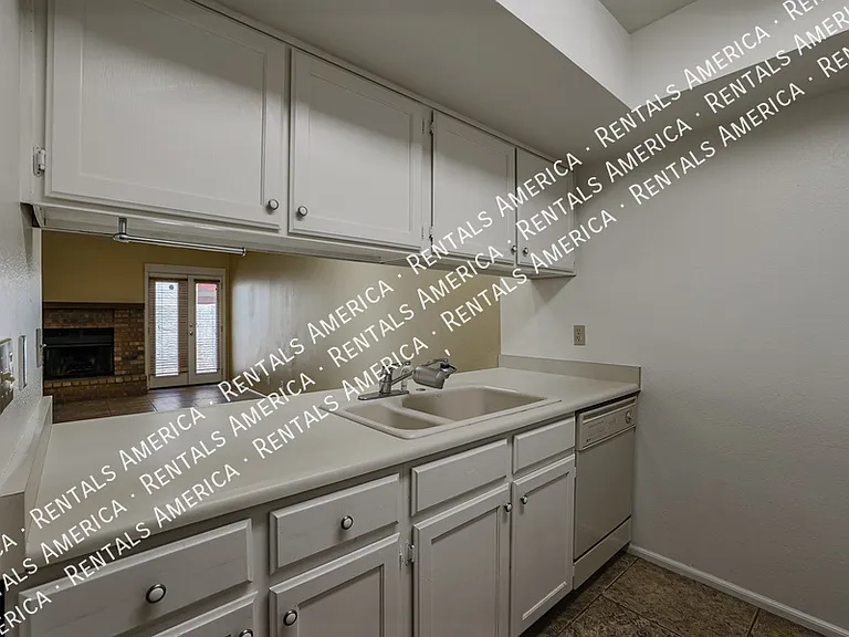 633 W Southern Ave #1179 — Photo 3
