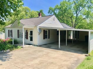 511 Smith St, Burlington, NC 27217