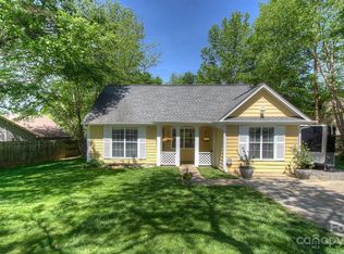 12210 Danby Rd, Pineville, NC 28134
