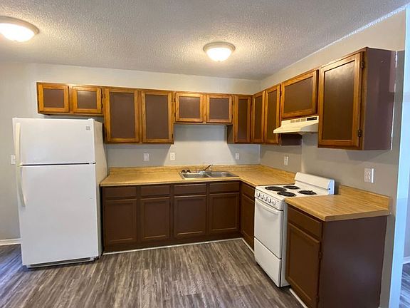 3rd image of 4404 Highway 74 E APT 6A