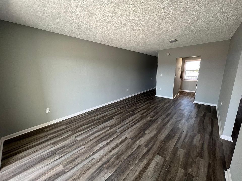 1st image of 2605 NW 135th St APT 101