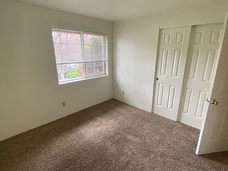 61820 Avonlea Cir — Photo 14