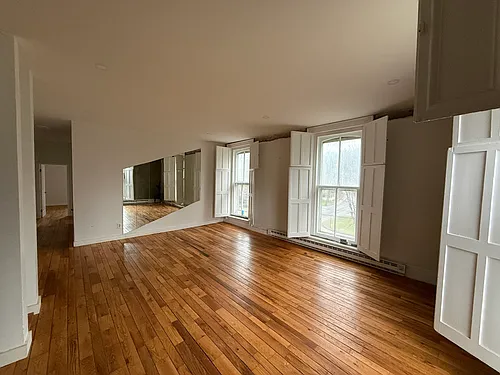 4 Main St #1 Photo 1