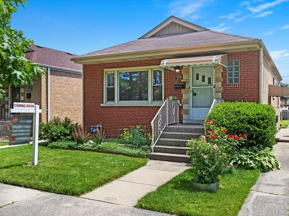 3933 Scoville Ave, Berwyn, IL 60402