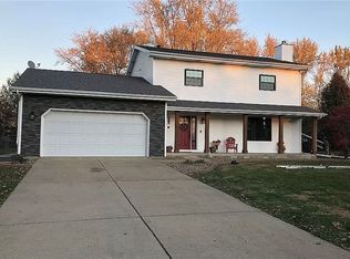 5732 Wilber Ct E, Oreana, IL 62554
