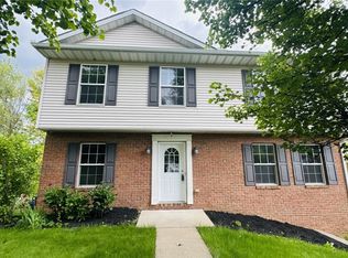 104 Whitetail Dr, Beaver Falls, PA 15010