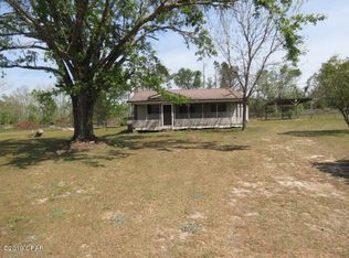 1286 Dipper Rd, Marianna, FL 32448