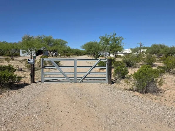 1530 N Libertine Ln, Benson, AZ 85602