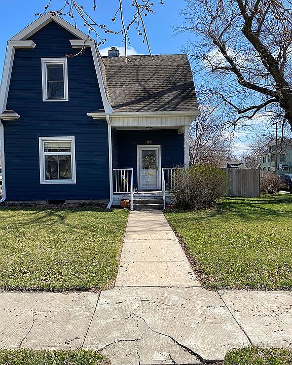 1st image of 302 N College Ave