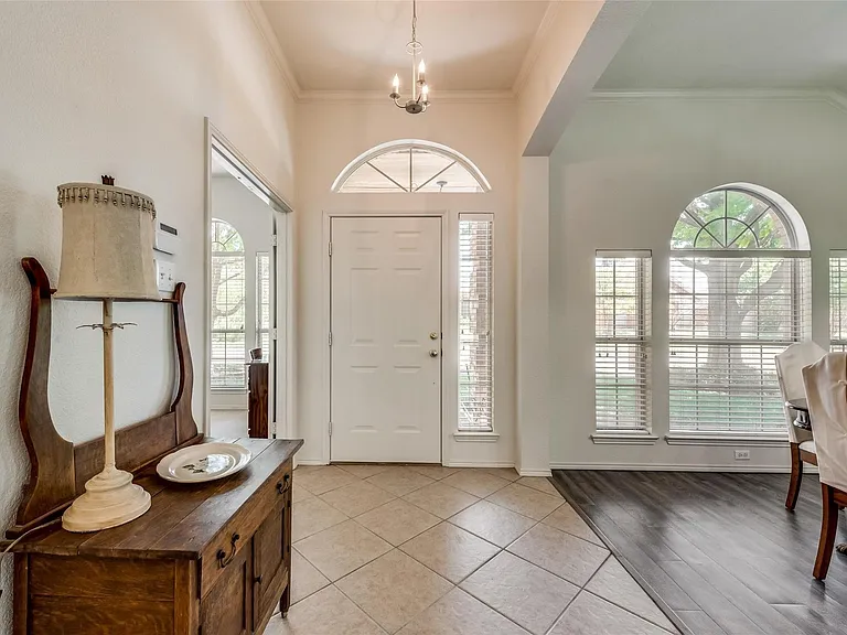 808 Amber Ct — Photo 31