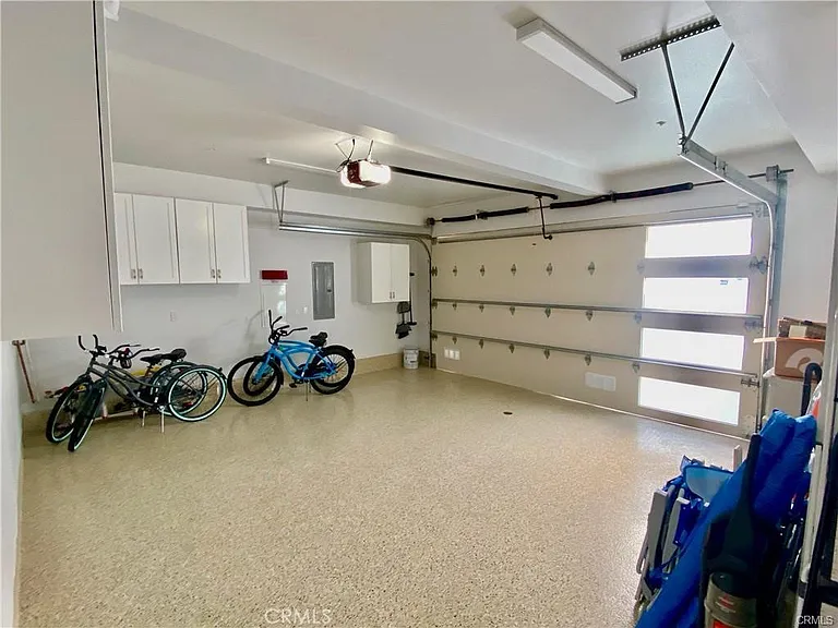 203 Sapphire Ave — Photo 26