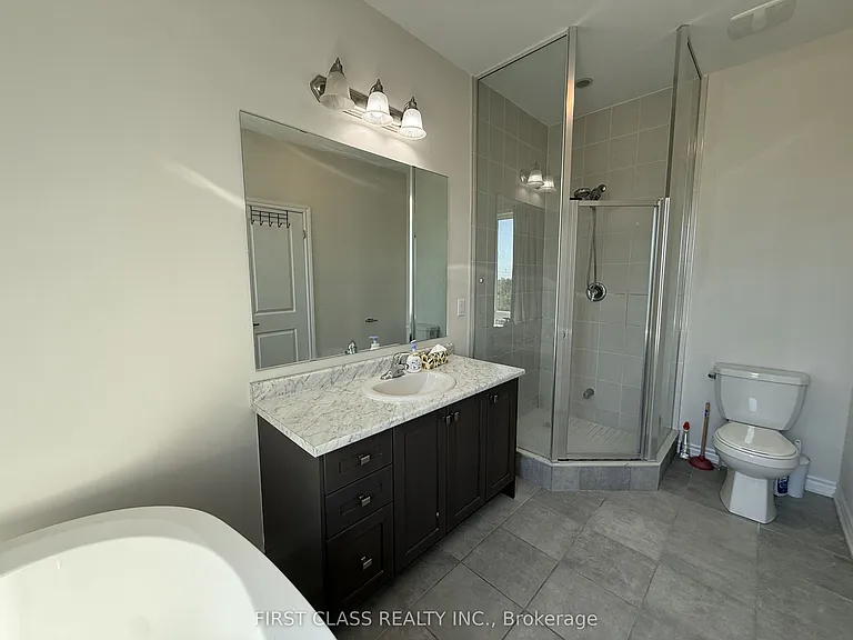 31 Breyworth Rd — Photo 17