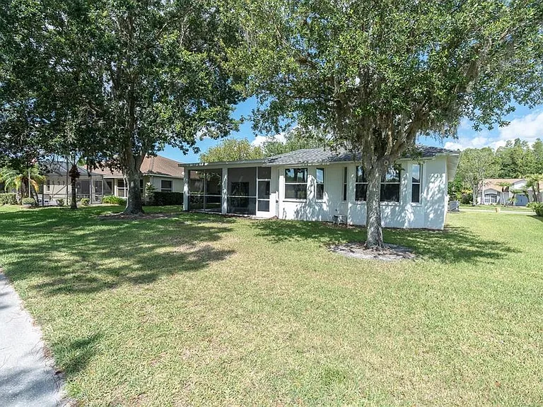 1510 Morning Rose Pl — Photo 38