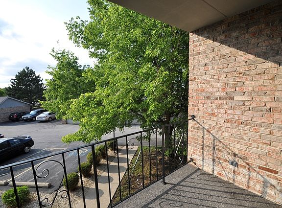 5th image of 13240 W Circle Drive Pkwy
