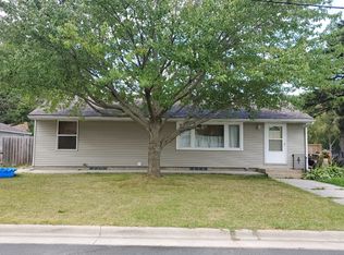 215 4th Ave SE, Stewartville, MN 55976