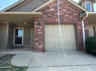 1012 SW 92nd St, Oklahoma City, OK 73139