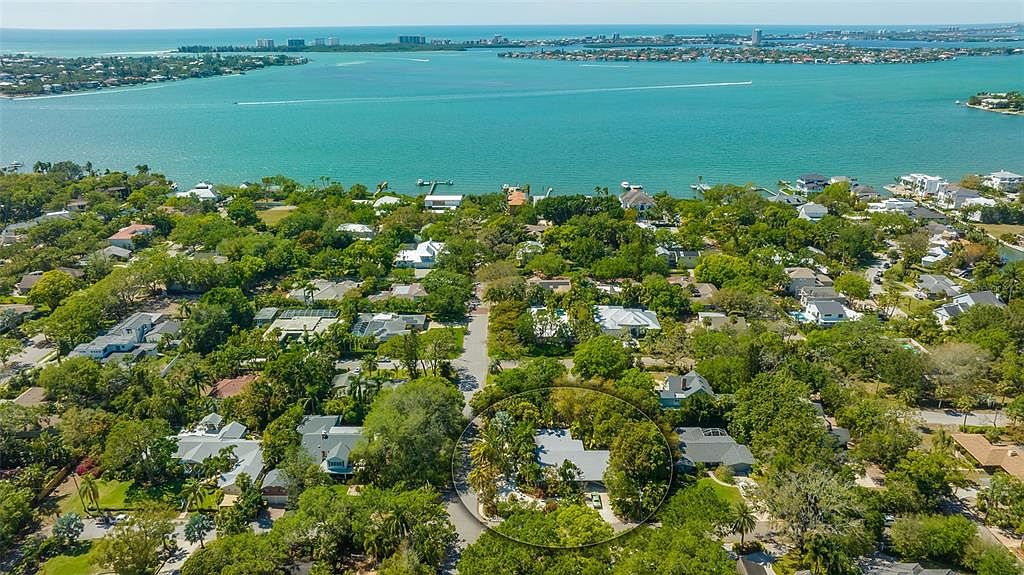 1717 Bay View Dr, Sarasota, FL 34239 Zillow