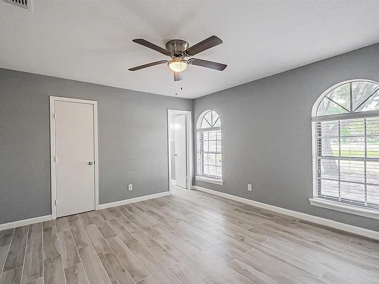 4319 Pine Meadow Dr — Photo 12