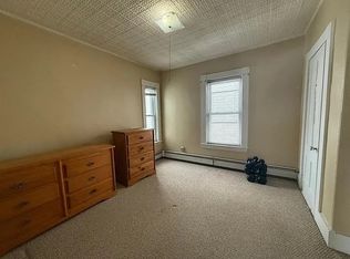 198 Chestnut St #4, Marlborough, MA 01752