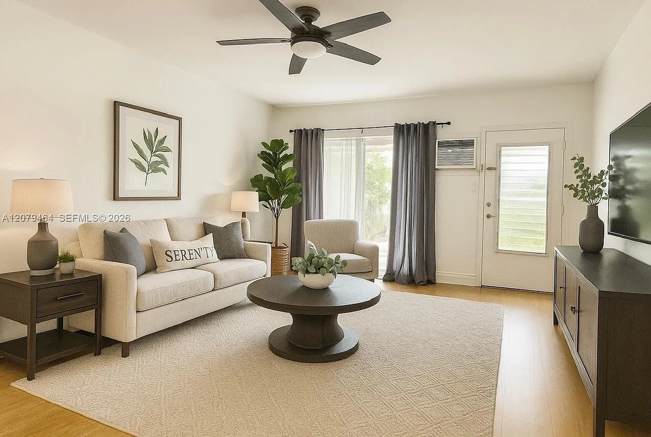 The Lido Condo — Photo 4