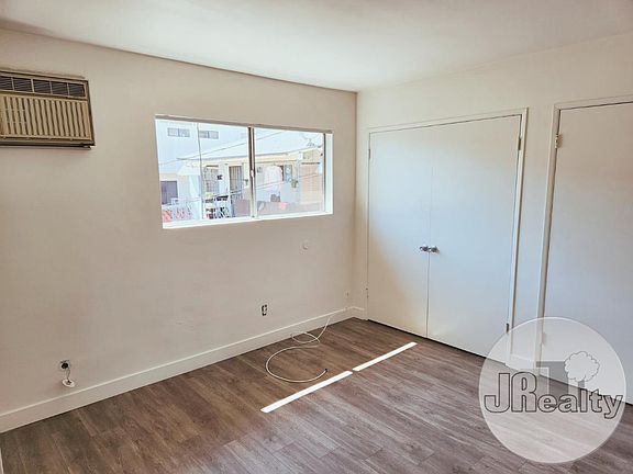 5th image of 401 W Wilson Ave APT 7