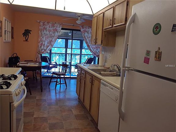 5th image of 6188 80th St N Unit 307