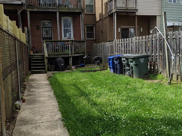 Bryant St NW — Photo 25