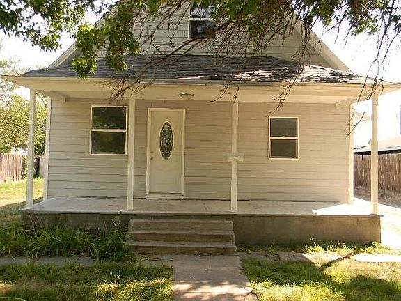 2nd image of 706 W 11th St
