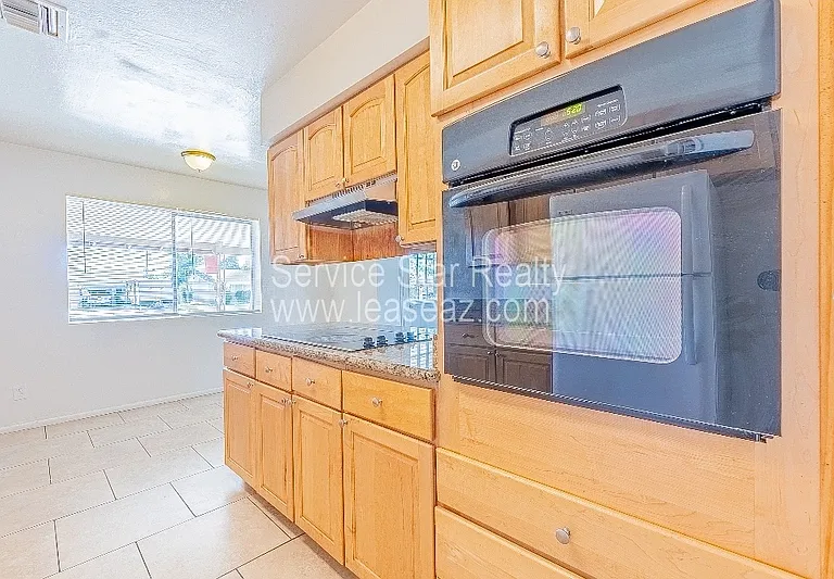532 W Dublin St — Photo 19